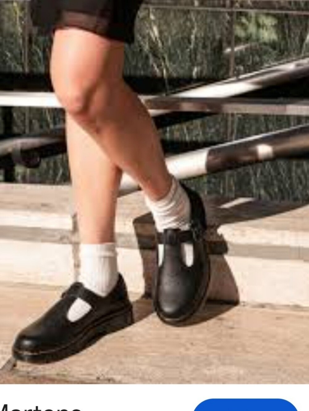 Doc Martens Distress Leather Size 9